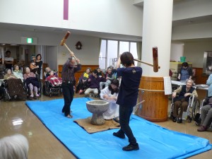 奈良原さまご主人と三滝苑若手職員