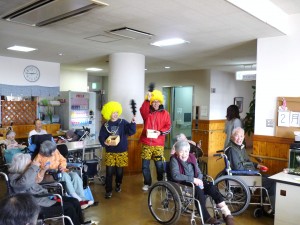 P1030439 悪いヤツは いね~か~?