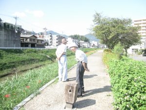 あるこ！あるこ！私は元気。